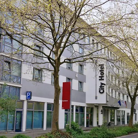 シティ フォーチュナ ホテル 4*