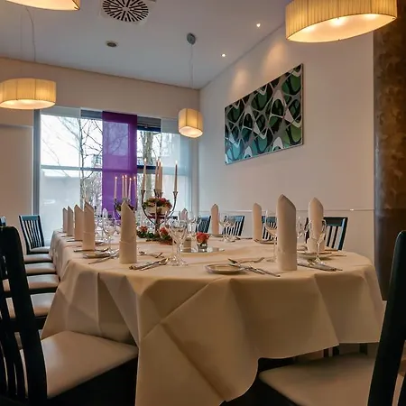 シティ フォーチュナ 4*