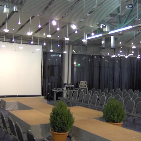 シティ フォーチュナ ホテル 4*