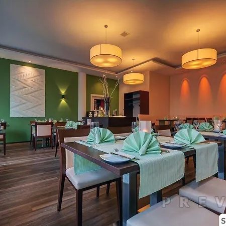 Fortuna Hotel 4*